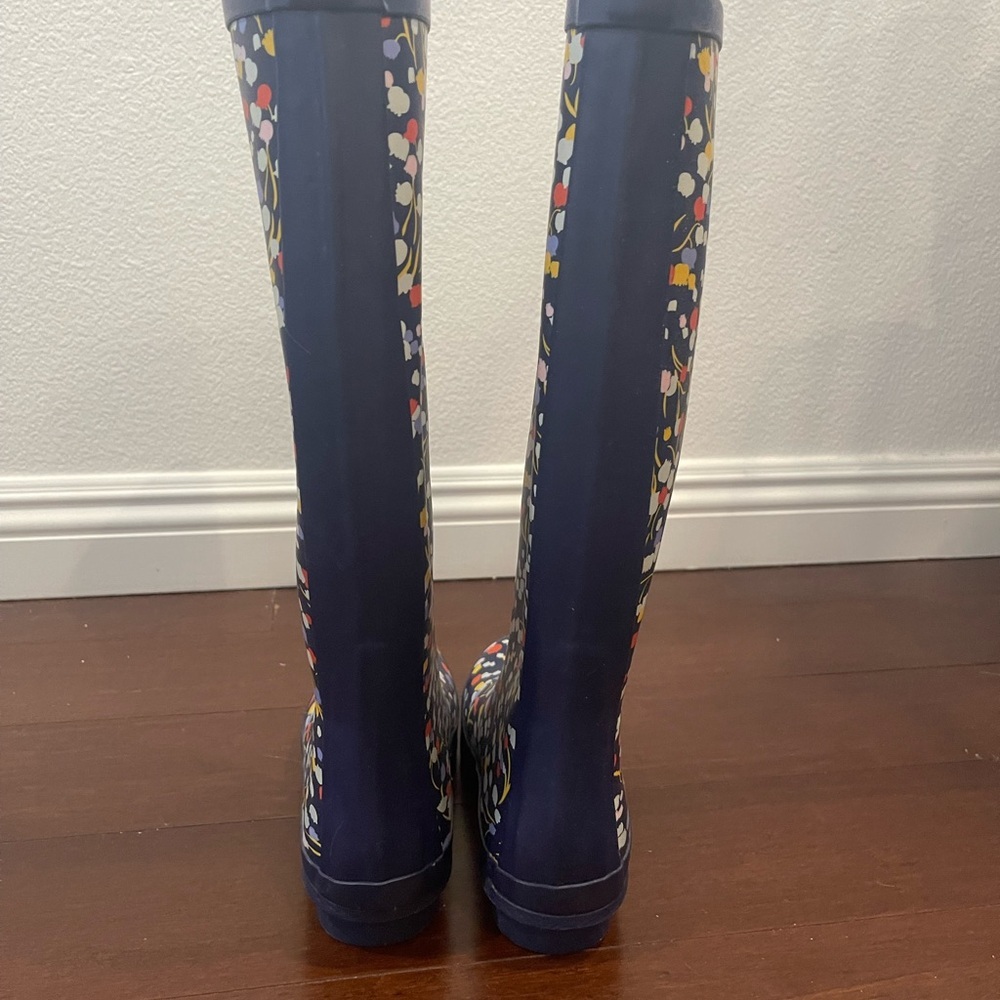 nwot/nwob anthropologie navy floral Women's Rain Boots 7 - Picture 8 of 16